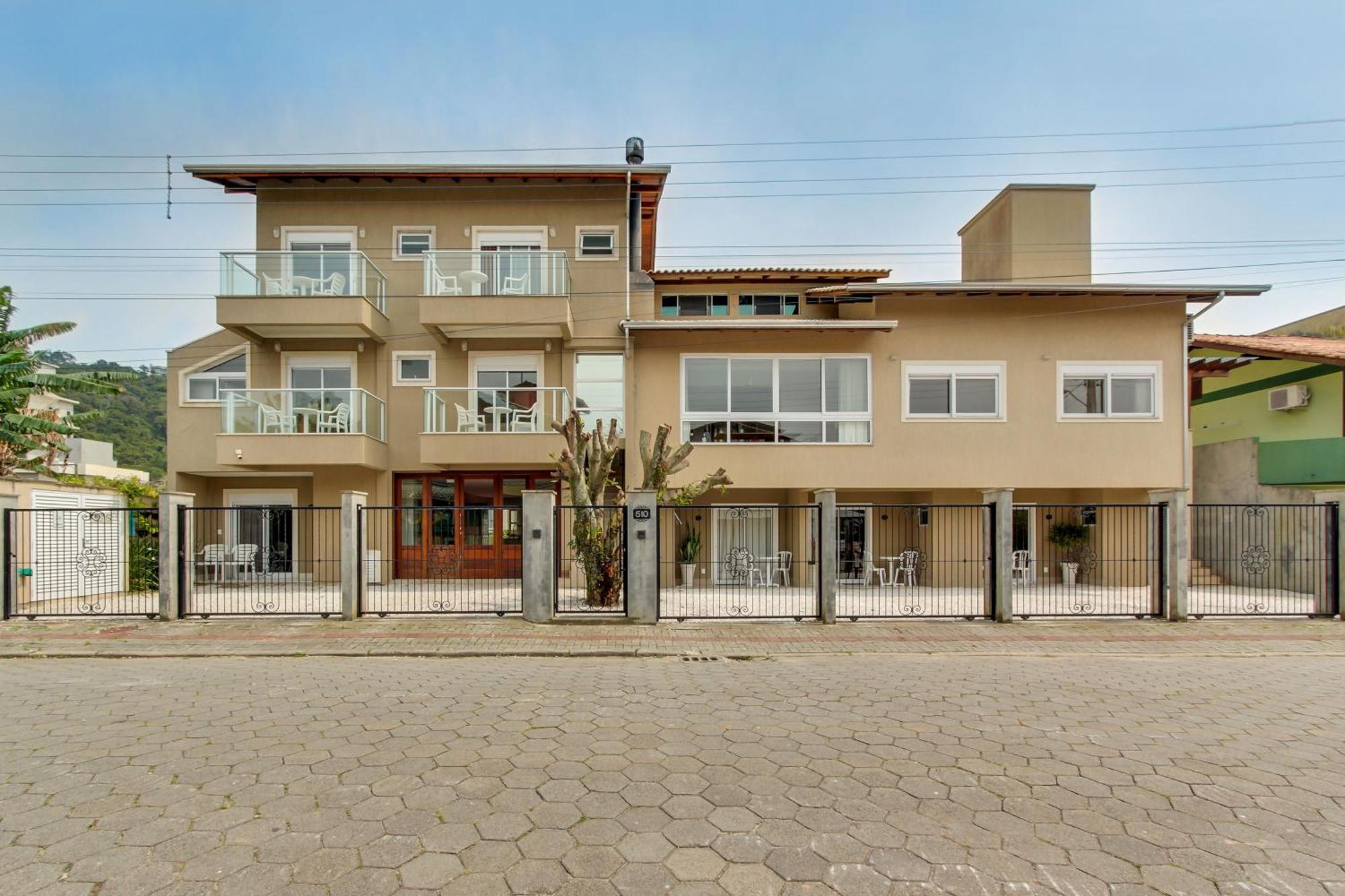 Апартаменти Residencial Casa Flora Бомбіняс Екстер'єр фото